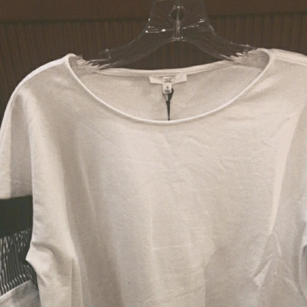 Top by JL - Picture 3 of 6